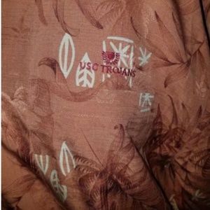 Tommy Bahama Shirts - Tommy Bahama XL Pink USC Trojans Mens Short Sleeve Tommy Bahama Shirts - Tommy Bahama XL Pink USC Trojans Mens Short Sleeve